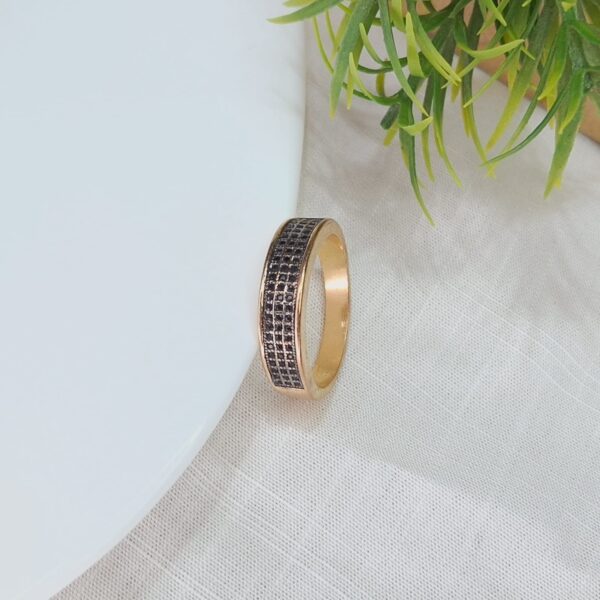 ANEL BLACK CHARM - BANHADO À OURO 18 K
