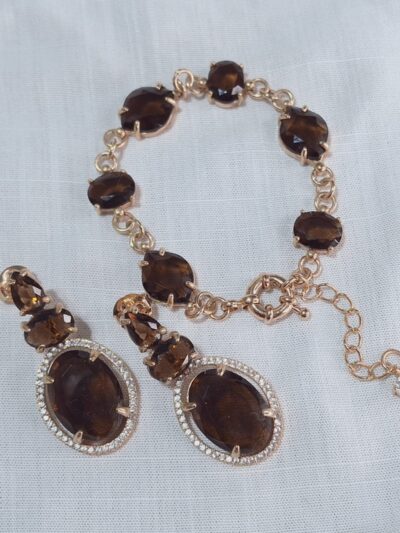 CONJUNTO PULSEIRA E BRINCOS MARROM PEDRAS - BANHADO À OURO 18 K